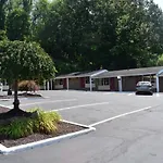 South Hills Motel